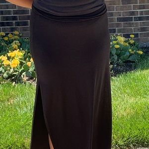 Black skirt with slits on the side